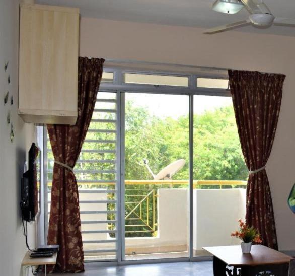 Purnama Homestay At Oceanview Resort Port Dickson Exterior foto